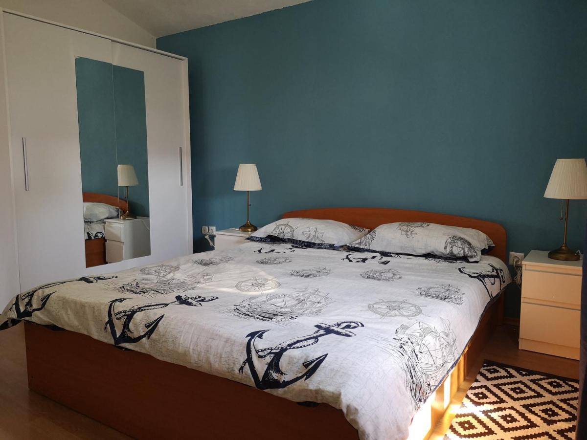 Apartmani Ljuba Рогозница Екстериор снимка